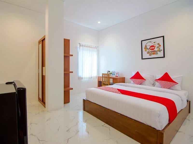 Super Oyo 13I9 88 Exclusive Guesthouse Kejayan Exterior foto